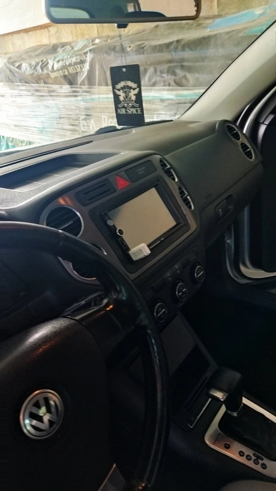 VW Tiguan  - изображение 10