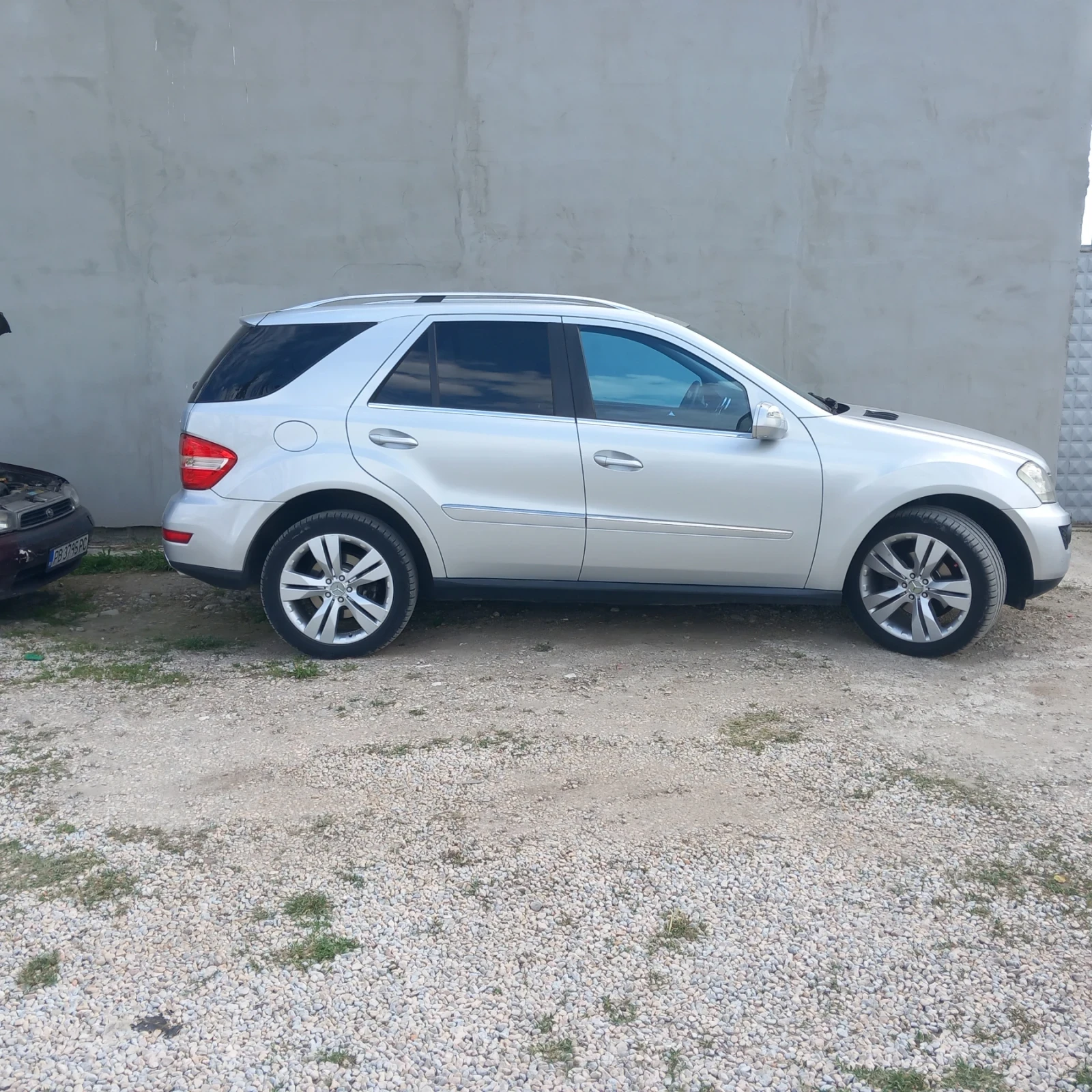 Mercedes-Benz ML 320  - изображение 3