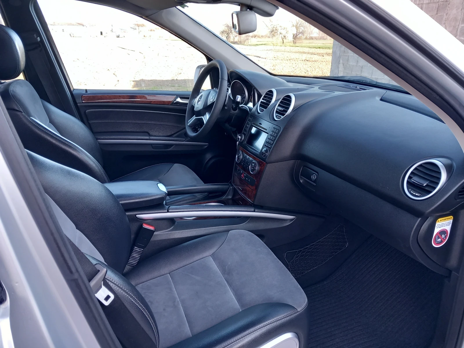 Mercedes-Benz ML 320  - изображение 9