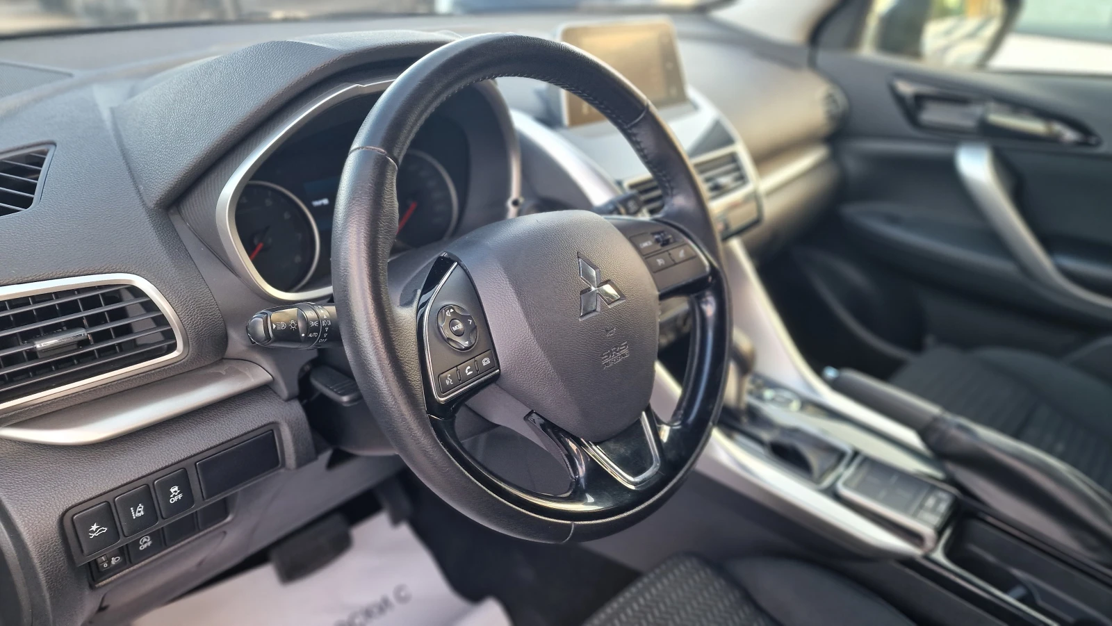 Mitsubishi Eclipse Cross 1.5 MIVEC AWD 4X4 Камера дистроник погрев - изображение 8