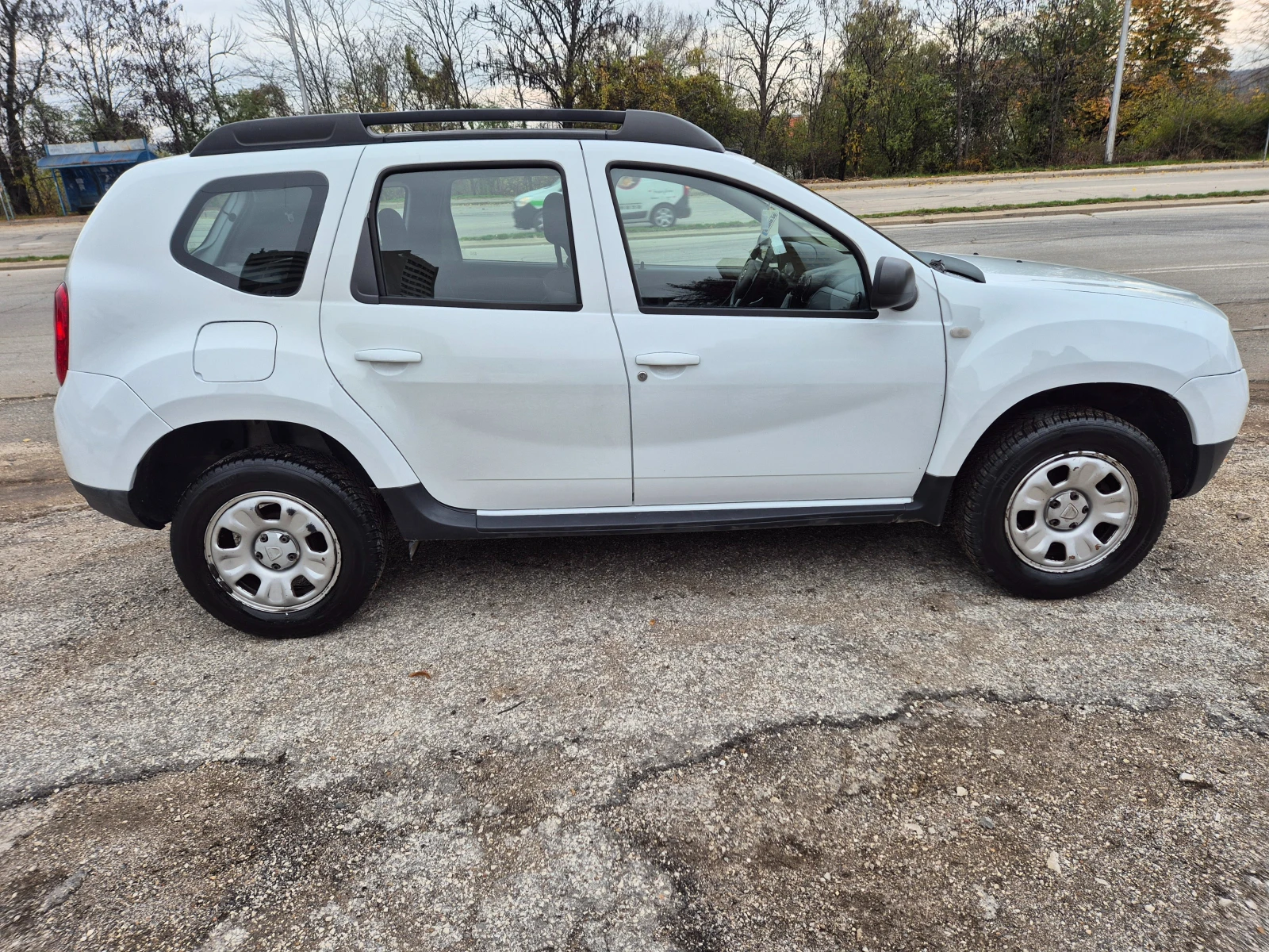 Dacia Duster 1.5DCI  107k.s - изображение 4