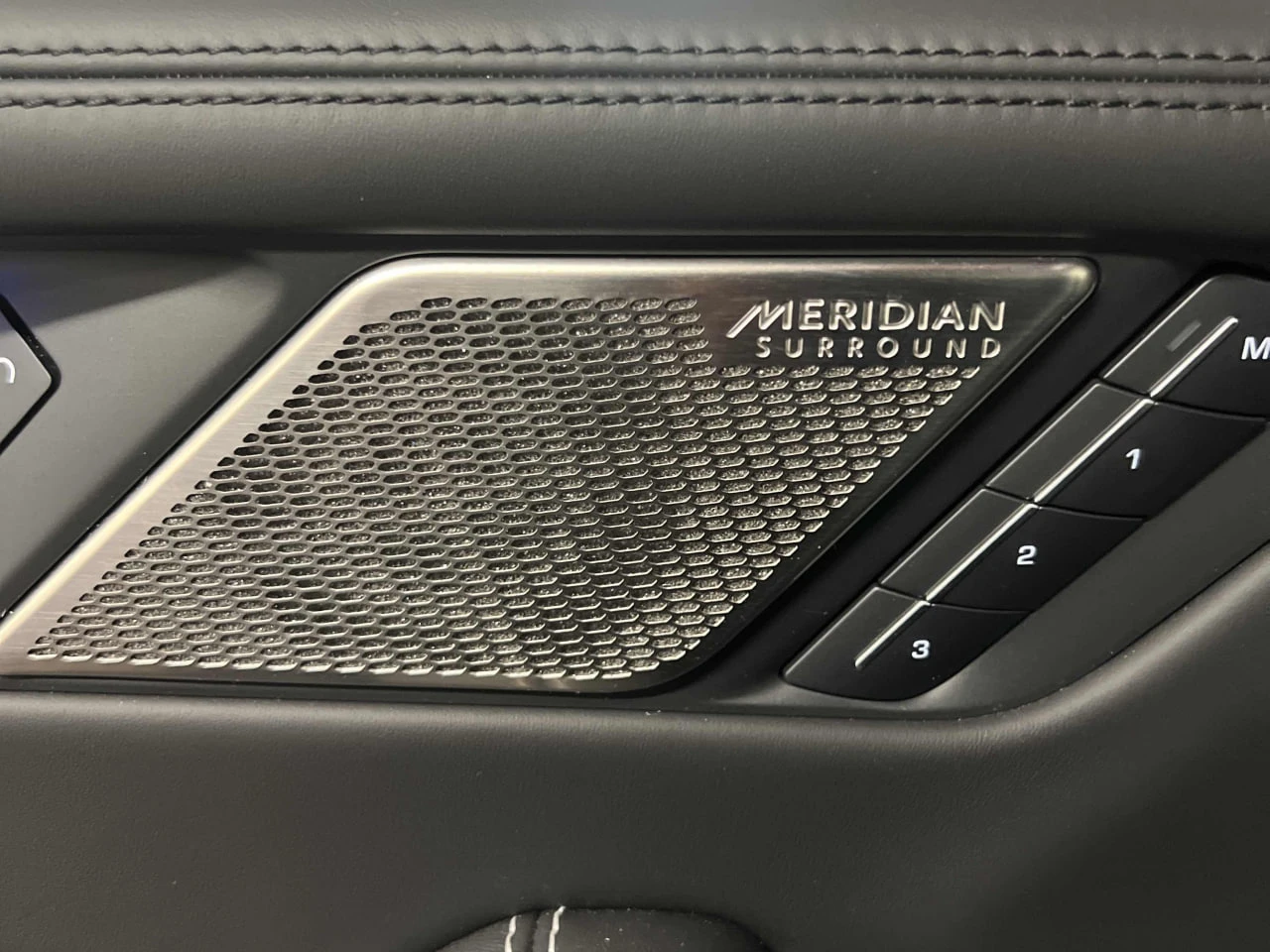 Jaguar I-Pace CARFAX* ���������������* ��� ������������ ������*  | Mobile.bg � ����������� 10