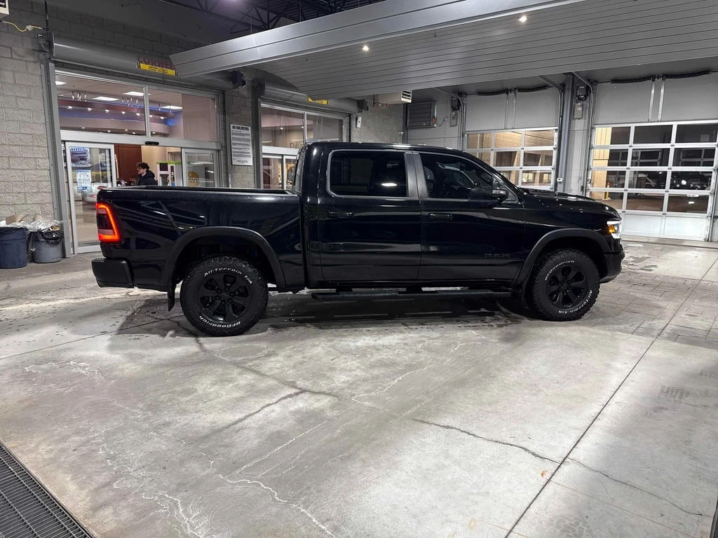 Dodge RAM 1500 * Rebel * CARFAX * ЦЕНА ДО БГ - изображение 3