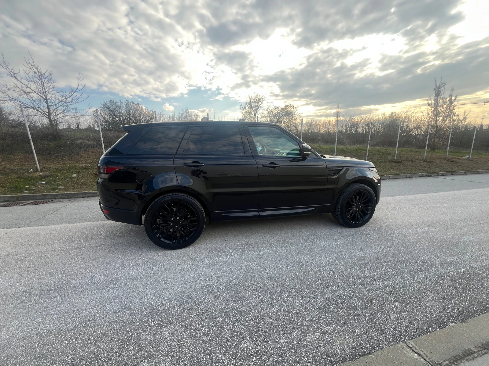 Land Rover Range Rover Sport 3000, снимка 4 - Автомобили и джипове - 53980199