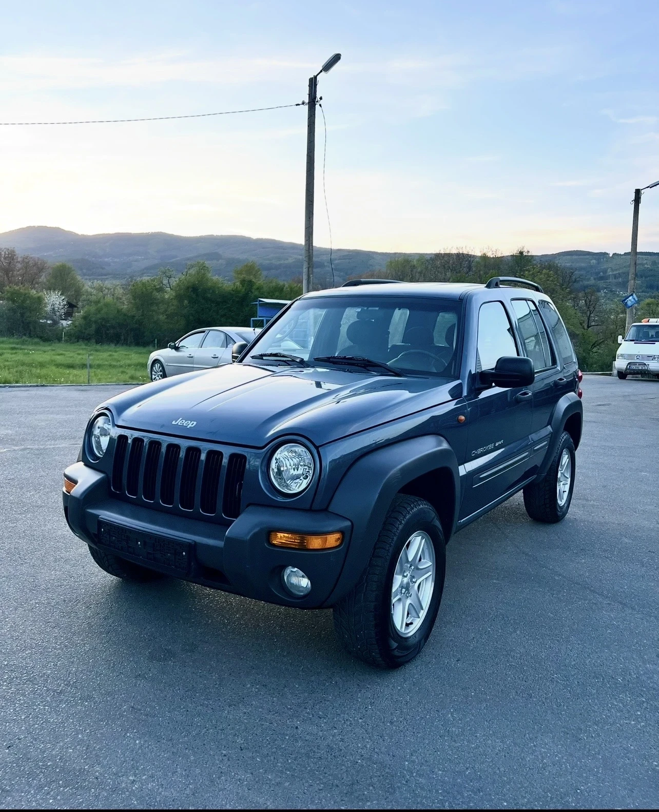 Jeep Cherokee 2.5 