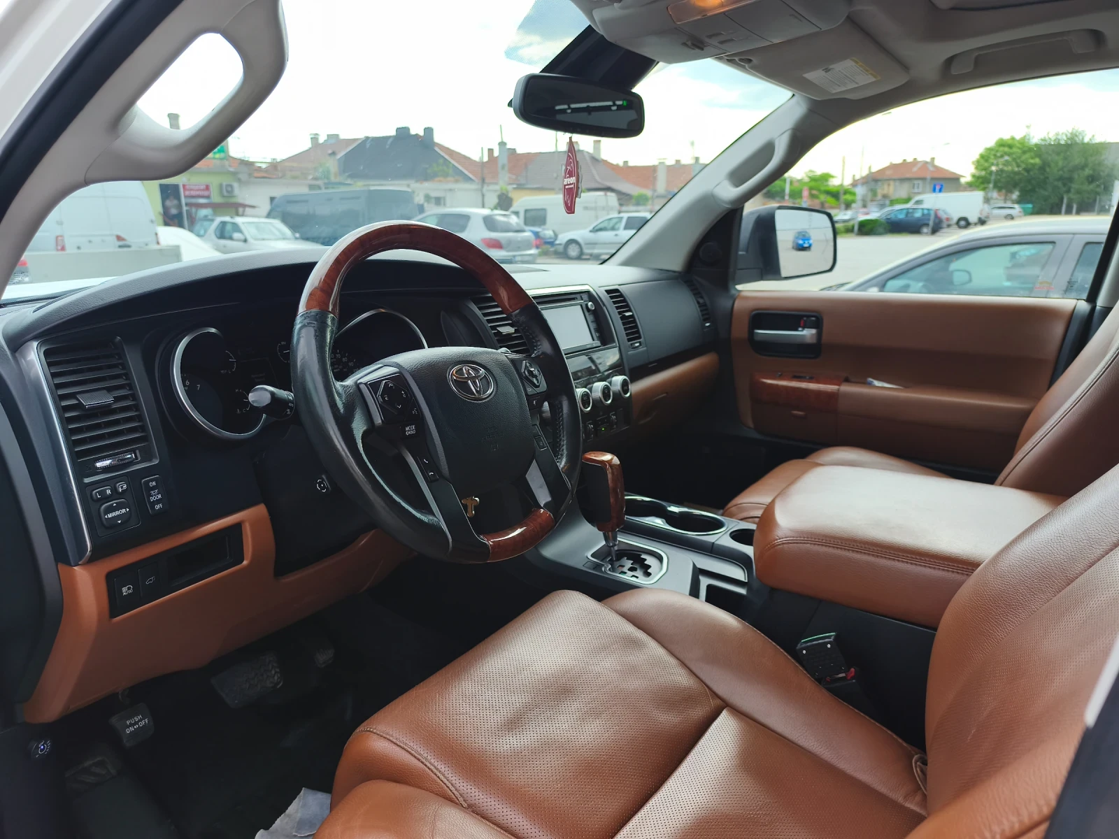Toyota Sequoia ??? Без аналог на пазара!!!???, снимка 7 - Автомобили и джипове - 55139350