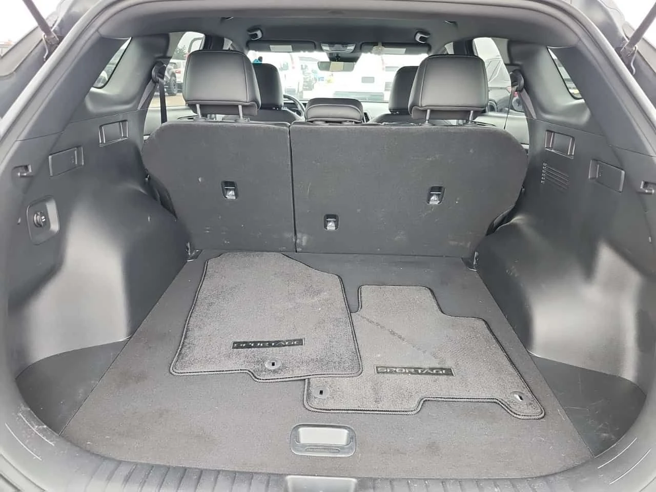 Kia Sportage  Awd X line | ЦЕНА ДО БЪЛГАРИЯ , снимка 13 - Автомобили и джипове - 55180260