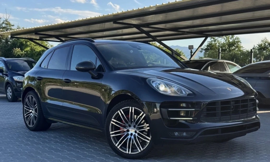 Porsche Macan Turbo carbon* Burmester 