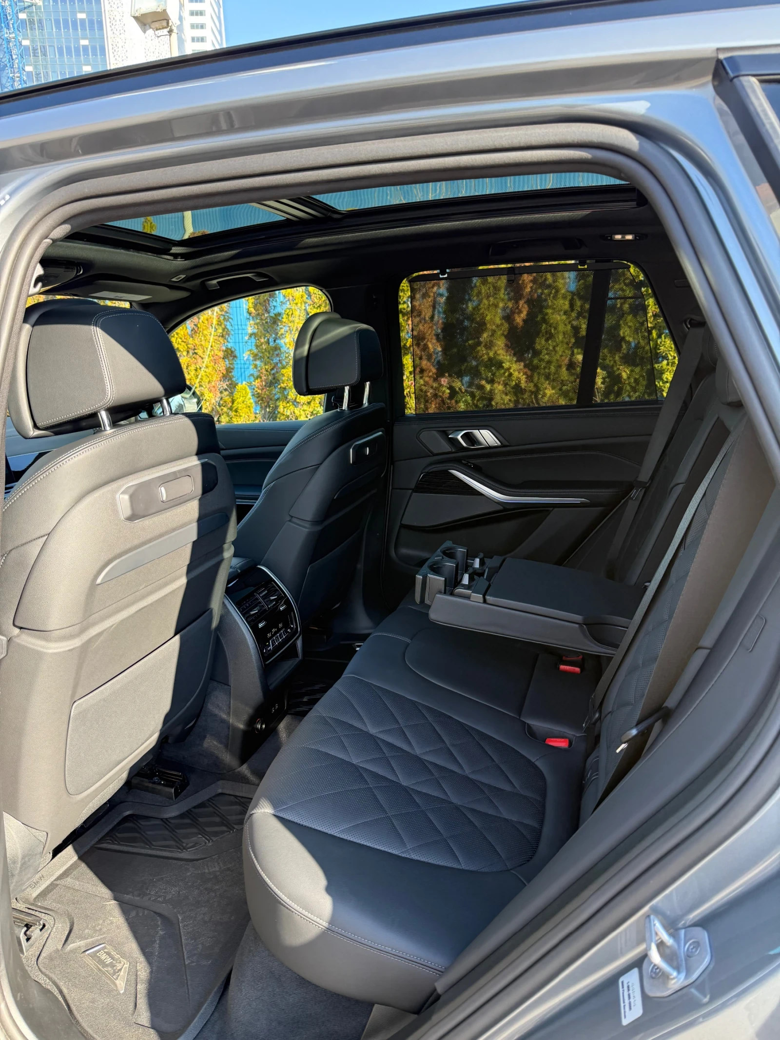 BMW X5 xDrive40i 16 000 km !!!, снимка 13 - Автомобили и джипове - 55259951