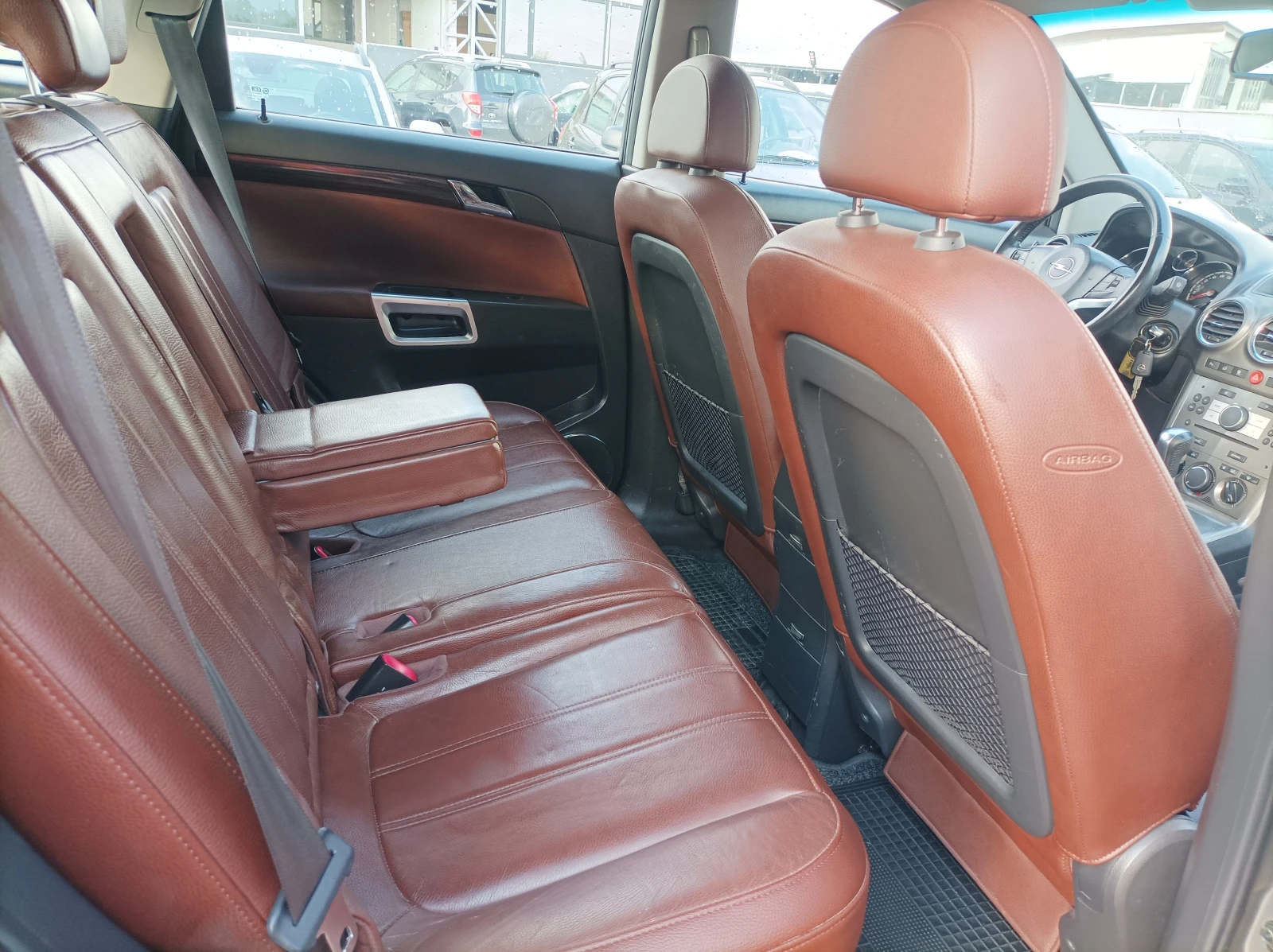Opel Antara 2.0 CDTI -AUTOMAT/ ЛИЗИНГ , снимка 10 - Автомобили и джипове - 55710323