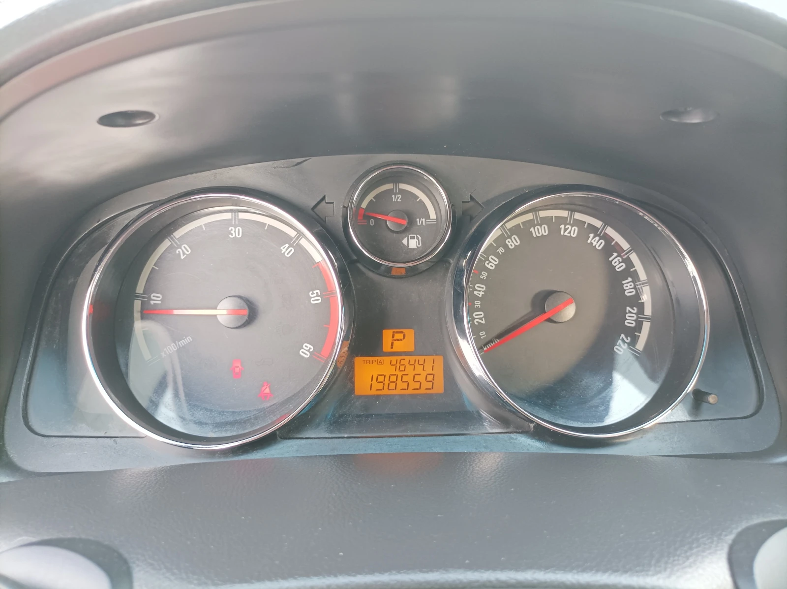 Opel Antara 2.0 CDTI -AUTOMAT/ ЛИЗИНГ , снимка 17 - Автомобили и джипове - 55710323