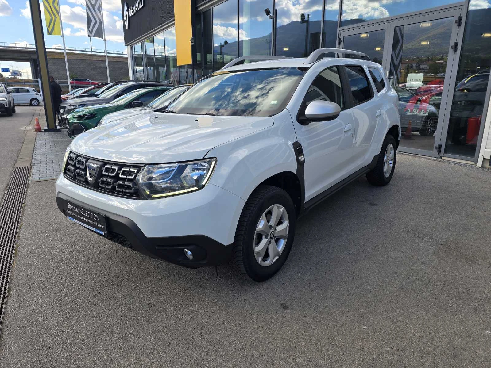 Dacia Duster dCi 115 к.с. Дизел 4x4 Stop & Start N1