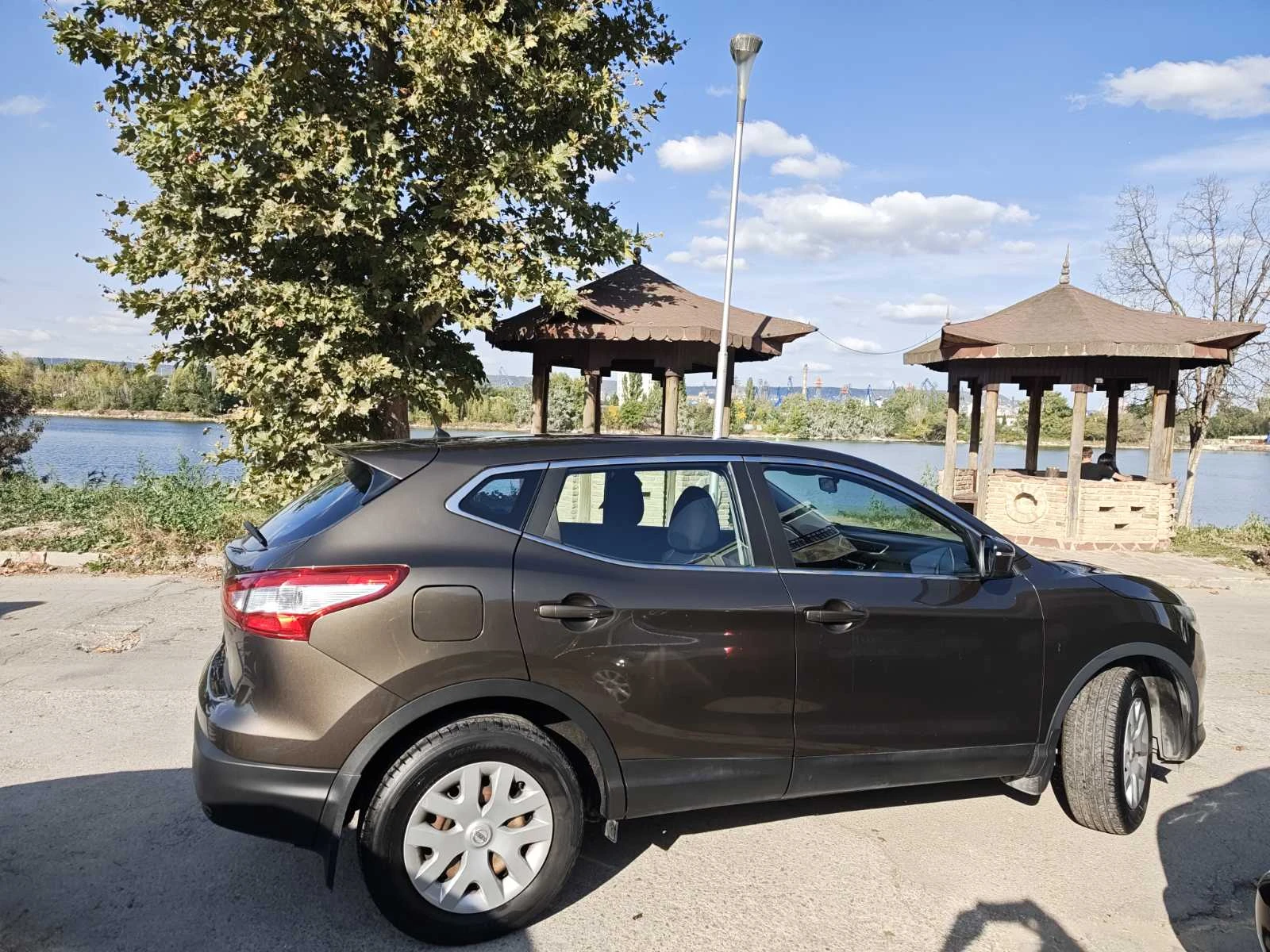 Nissan Qashqai, снимка 3 - Автомобили и джипове - 56465136