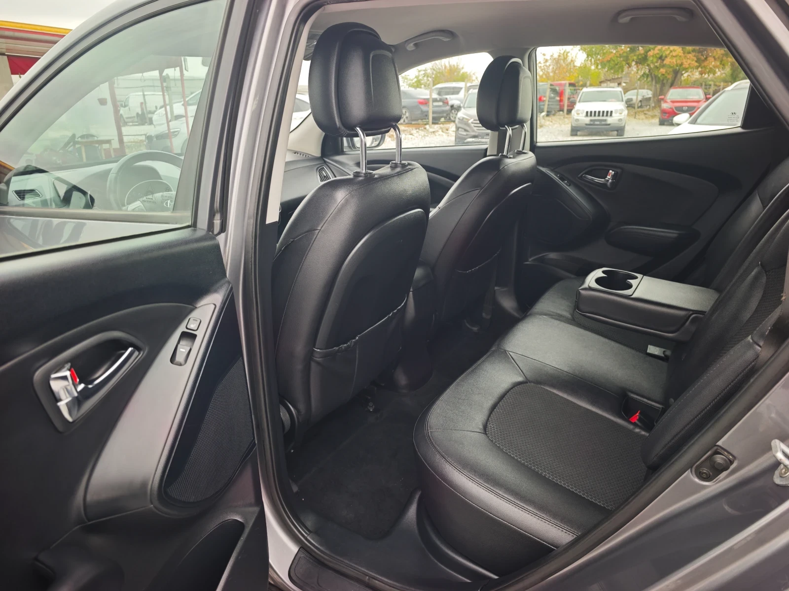Hyundai IX35 1.7crdi , снимка 10 - Автомобили и джипове - 56745934