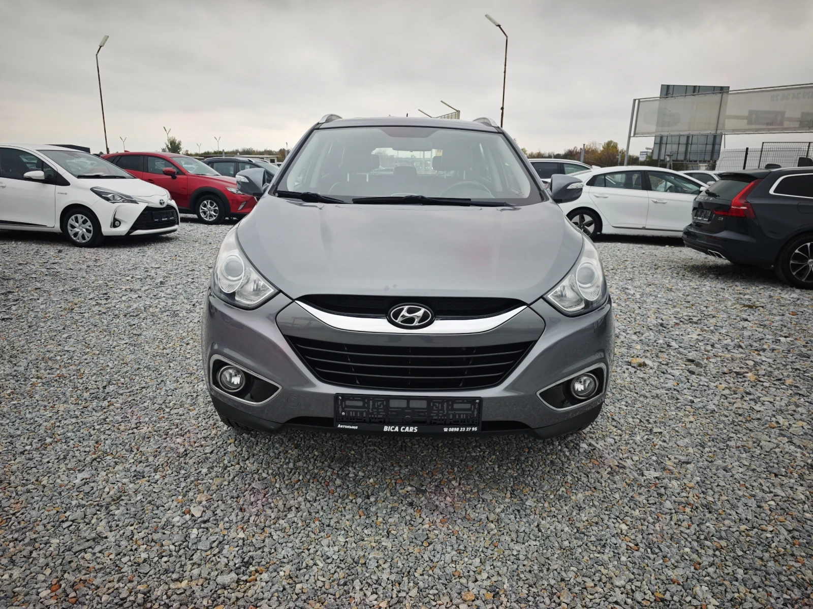 Hyundai IX35 1.7crdi , снимка 2 - Автомобили и джипове - 56745934