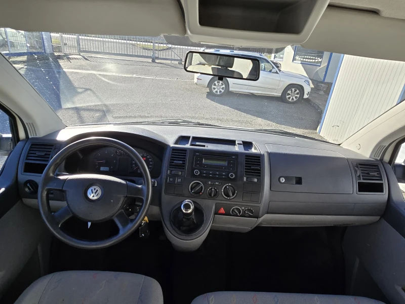 VW T5 2.5TDI 4motion ШВЕЙЦАРИЯ , снимка 10 - Бусове и автобуси - 48386347