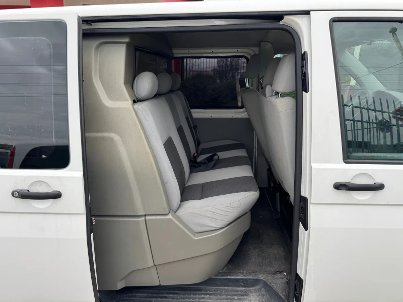 VW Transporter 2.0TDI* Климатик* 5+ 1 места, снимка 7 - Бусове и автобуси - 53118100