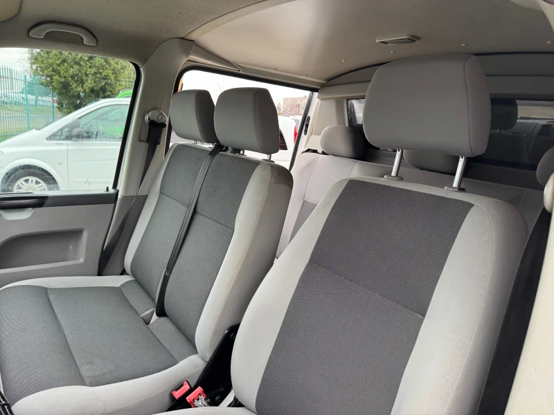 VW Transporter 2.0TDI* Климатик* 5+ 1 места, снимка 6 - Бусове и автобуси - 53118100