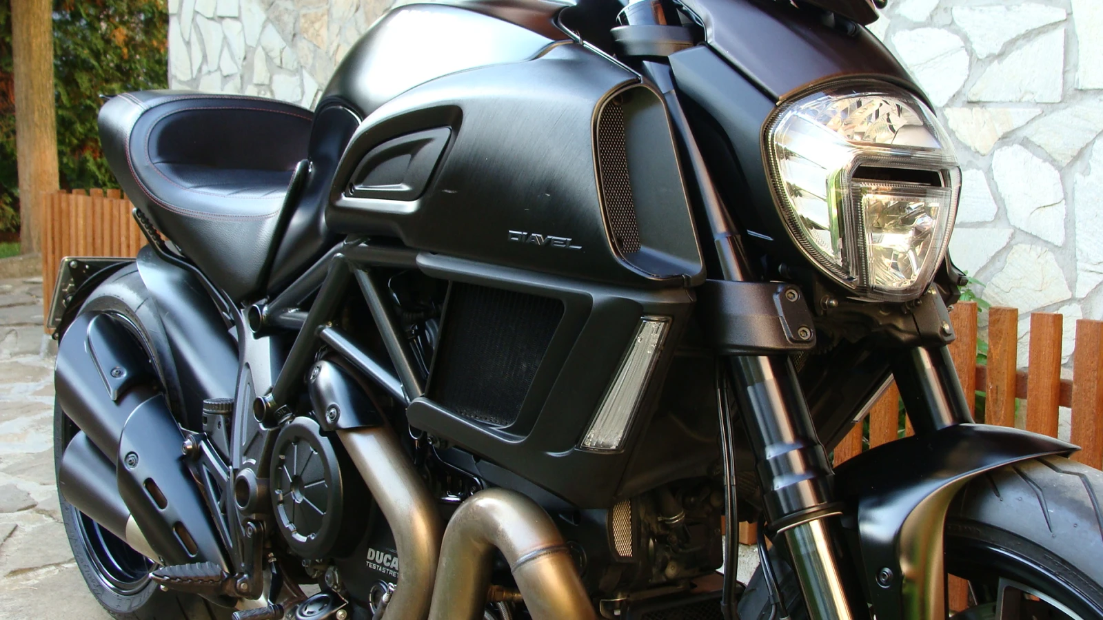 Ducati Diavel | Mobile.bg   17