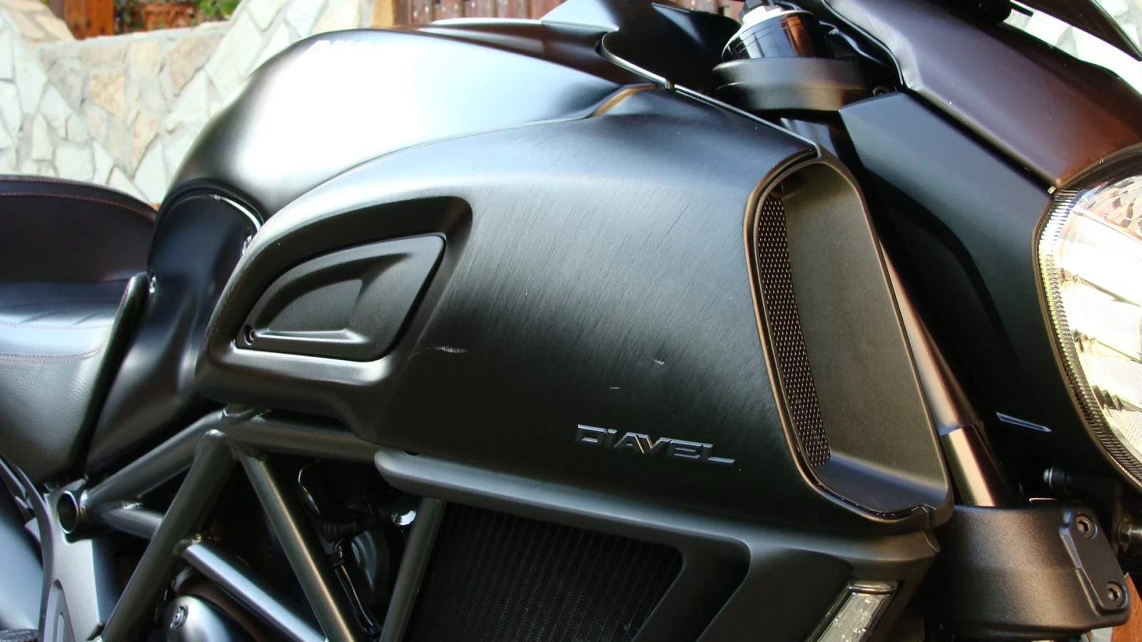 Ducati Diavel | Mobile.bg   15