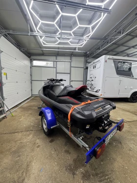 Джет Bombardier Sea Doo Gtrx, снимка 2 - Воден транспорт - 52527635