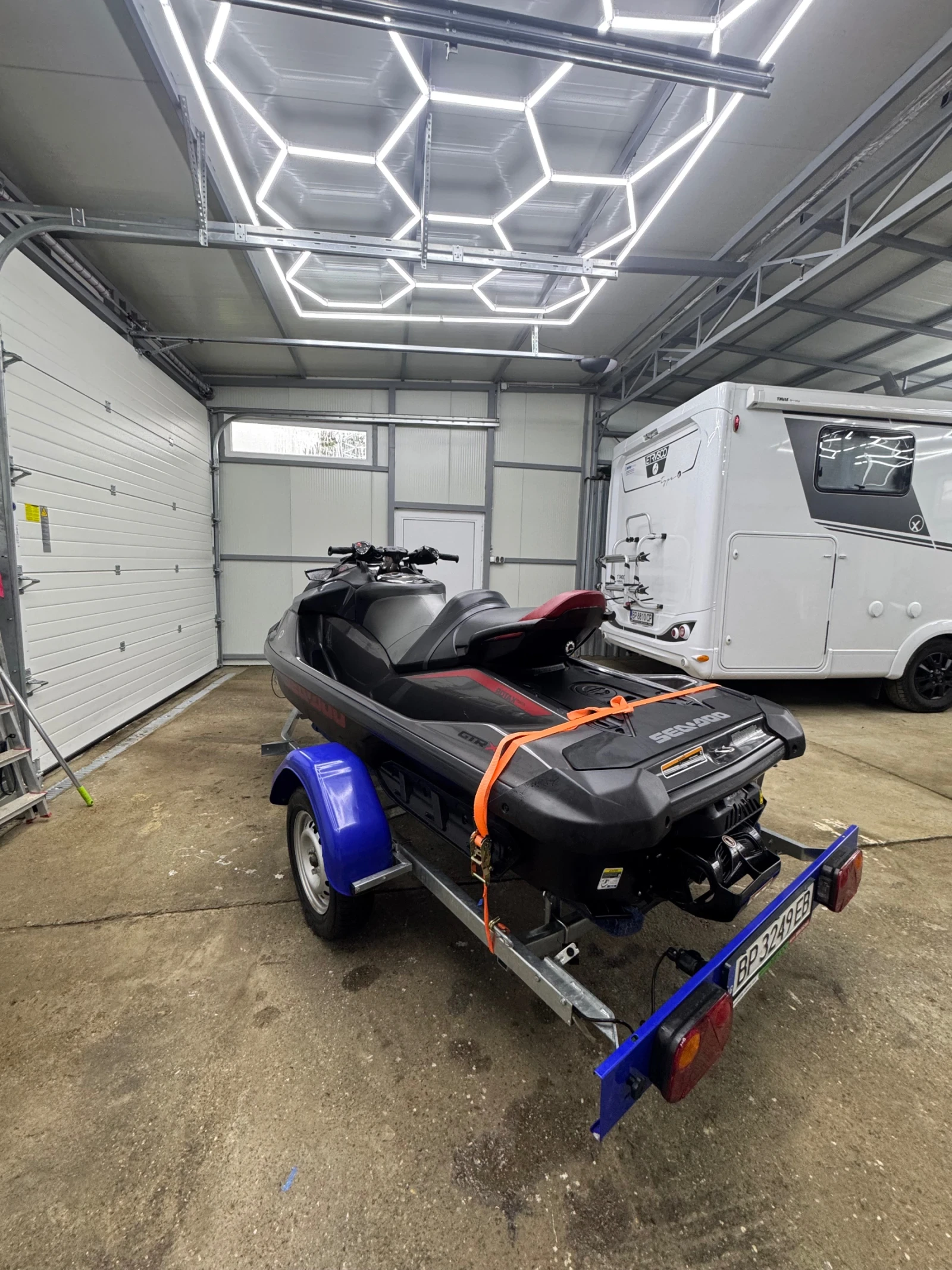 Джет Bombardier Sea Doo Gtrx - изображение 2