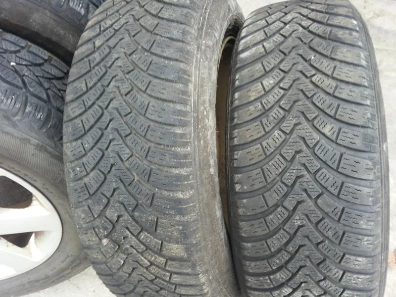 Гуми с джанти Kinforest 215/65R16, снимка 4 - Гуми и джанти - 34825520