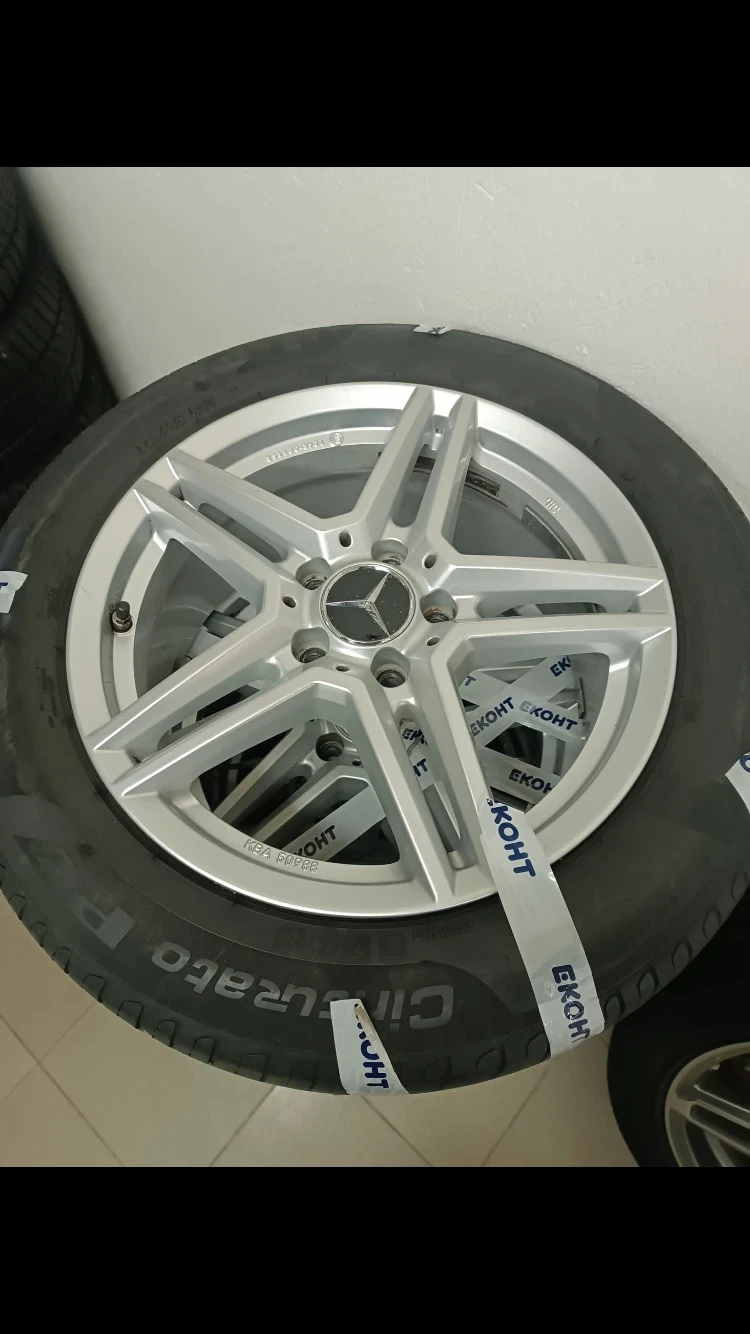 Гуми с джанти Pirelli 225/55R17, снимка 1 - Гуми и джанти - 48378648