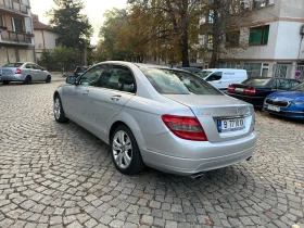 Mercedes-Benz C 320, снимка 3