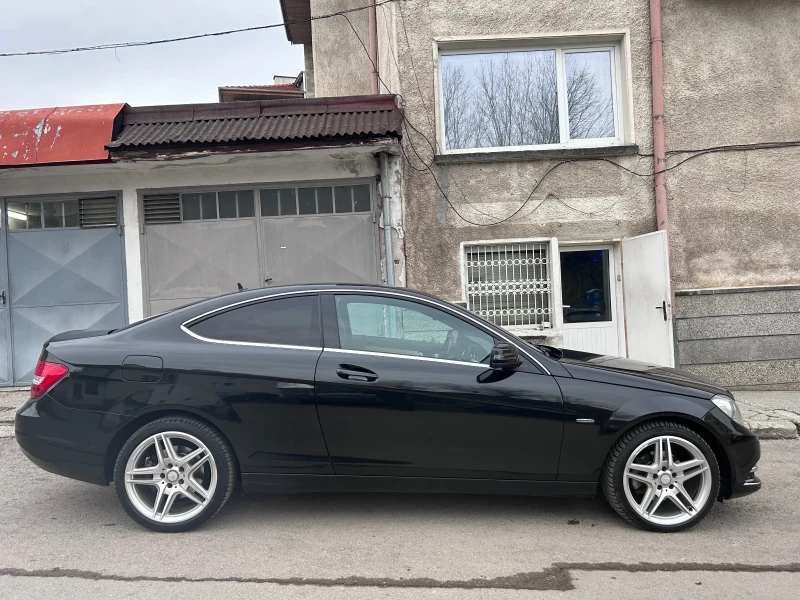 Mercedes-Benz C 220 130 000km. пробег Style Package, снимка 5 - Автомобили и джипове - 44533653