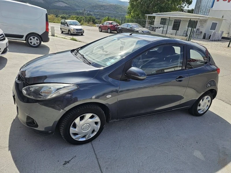 Mazda 2 Газ 1.3, снимка 1 - Автомобили и джипове - 47309656