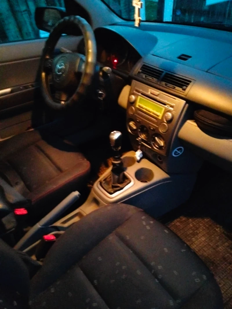 Mazda 2, снимка 3 - Автомобили и джипове - 48560386