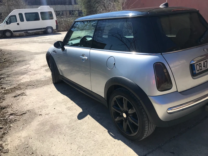 Mini D one 1, 4 d toyota , снимка 3 - Автомобили и джипове - 49573501