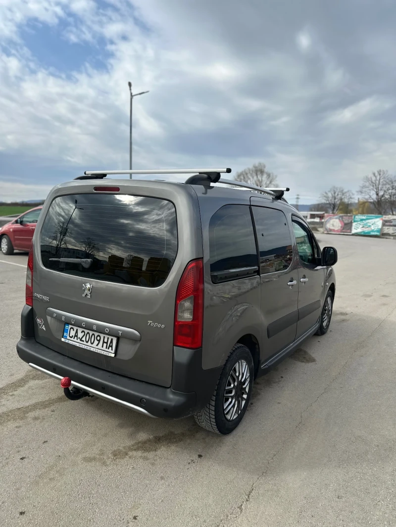 Peugeot Partner 1.6 110кс, снимка 5 - Автомобили и джипове - 49596691