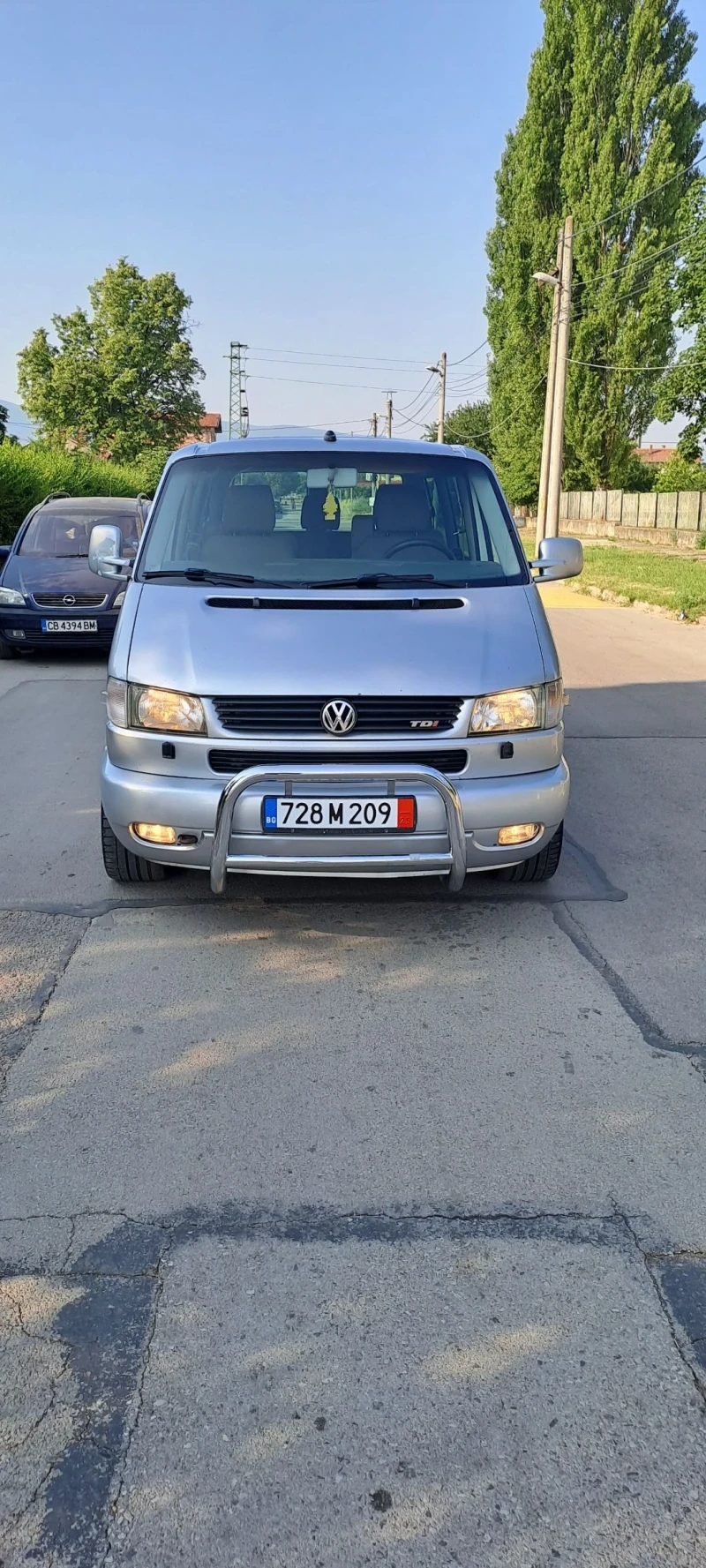VW Multivan 2.5 Tdi 151к.с Обслужен Германия Вс.екстри , снимка 6 - Автомобили и джипове - 51356392
