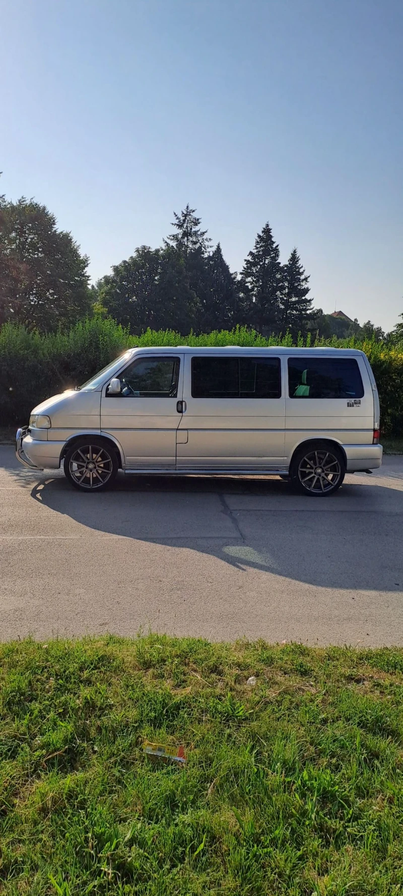 VW Multivan 2.5 Tdi 151к.с Обслужен Германия Вс.екстри , снимка 2 - Автомобили и джипове - 51356392