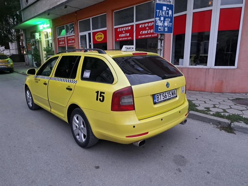 Skoda Octavia, снимка 5 - Автомобили и джипове - 52339868