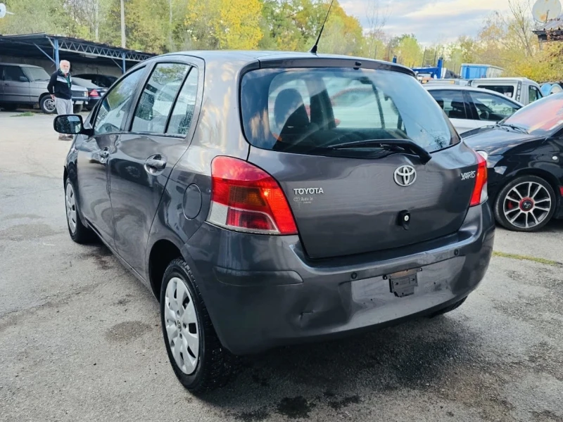 Toyota Yaris 1.33 VVT-I 101кс. 6ск., снимка 4 - Автомобили и джипове - 52350858