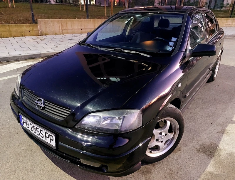 Opel Astra 1.6, снимка 6 - Автомобили и джипове - 52874410