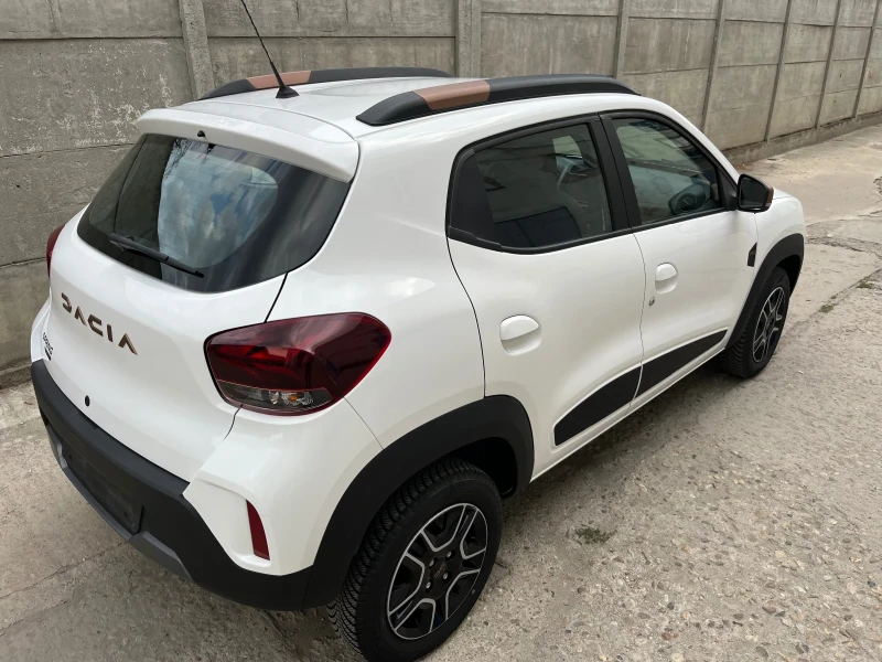 Dacia Spring Extreme 65 CCS, снимка 2 - Автомобили и джипове - 53203912