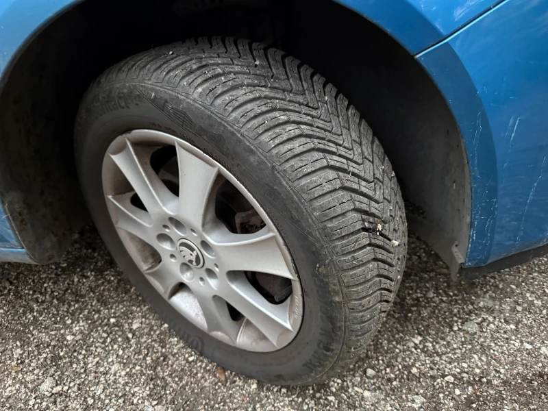 Skoda Roomster 1, 9 TDI, снимка 5 - Автомобили и джипове - 53580559