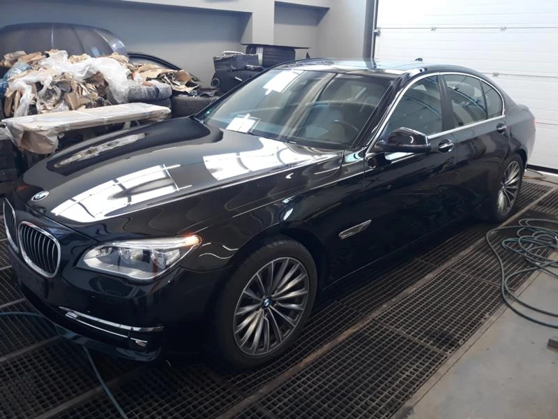 BMW 740 245-258-299-313ps 4br, снимка 1 - Автомобили и джипове - 34366010