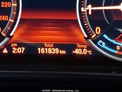 BMW 550 Фул екстри реални км  със сервизна история, снимка 2 - Автомобили и джипове - 55061421