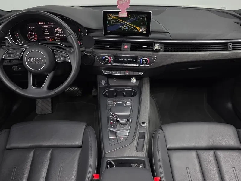 Audi A4 2.0 TFSI Premium - САМО 30% АВАНС, снимка 13 - Автомобили и джипове - 55621599