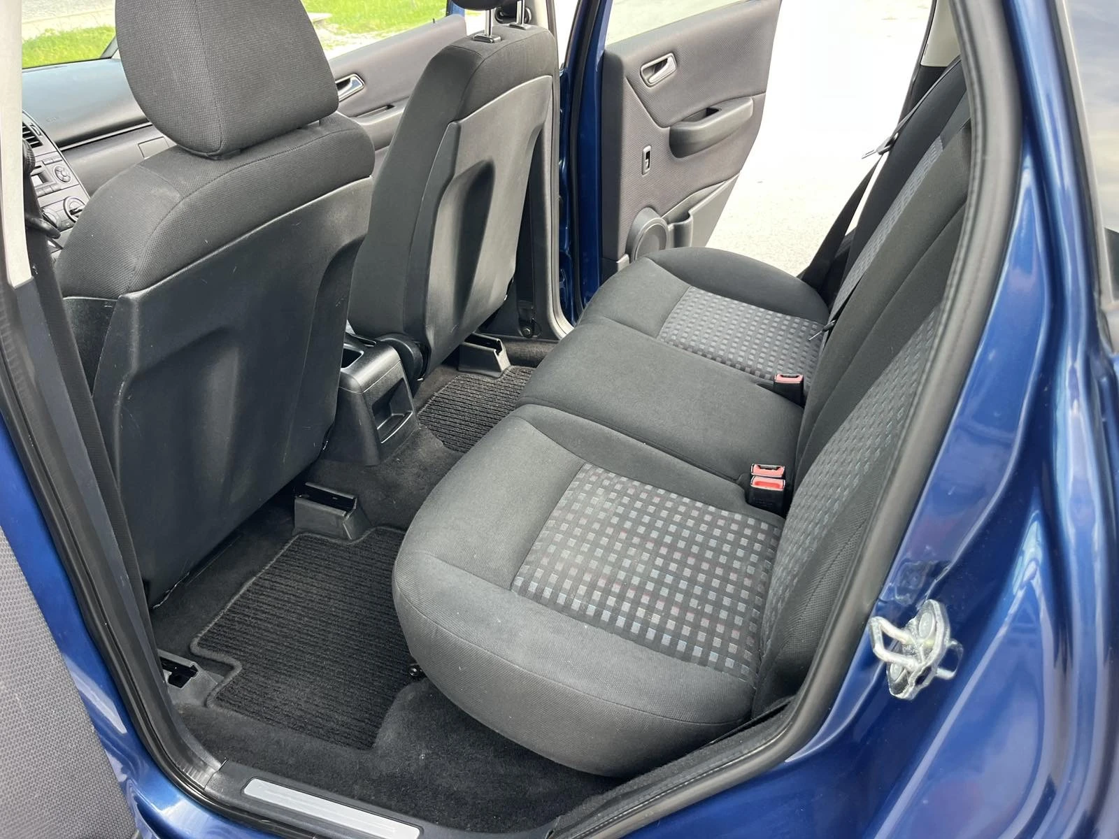 Mercedes-Benz A 180 FACE 2.0CDI 109кс 6 СКОРОСТИ АВТОПИЛОТ - изображение 9