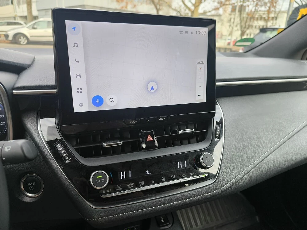 Toyota Corolla Toyota Corolla Touring Sports  1.8 Hybrid - изображение 9