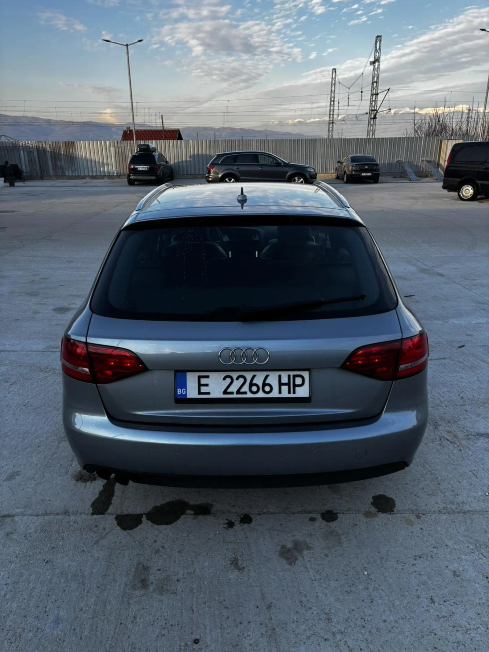 Audi A4 Avant (S line)  | Mobile.bg � ����������� 4