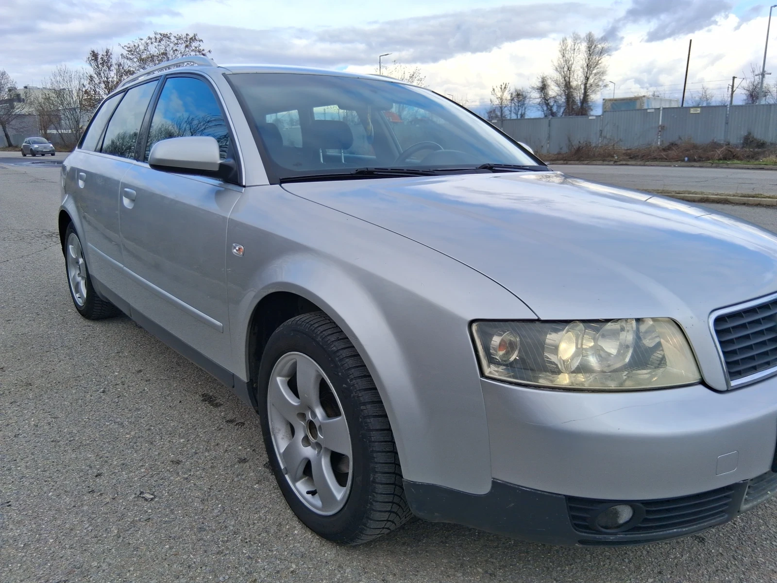 Audi A4 1.9tdi ЦЕНАТА НЕ СЕ КОМЕНТИРА!!!, снимка 2 - Автомобили и джипове - 53740854