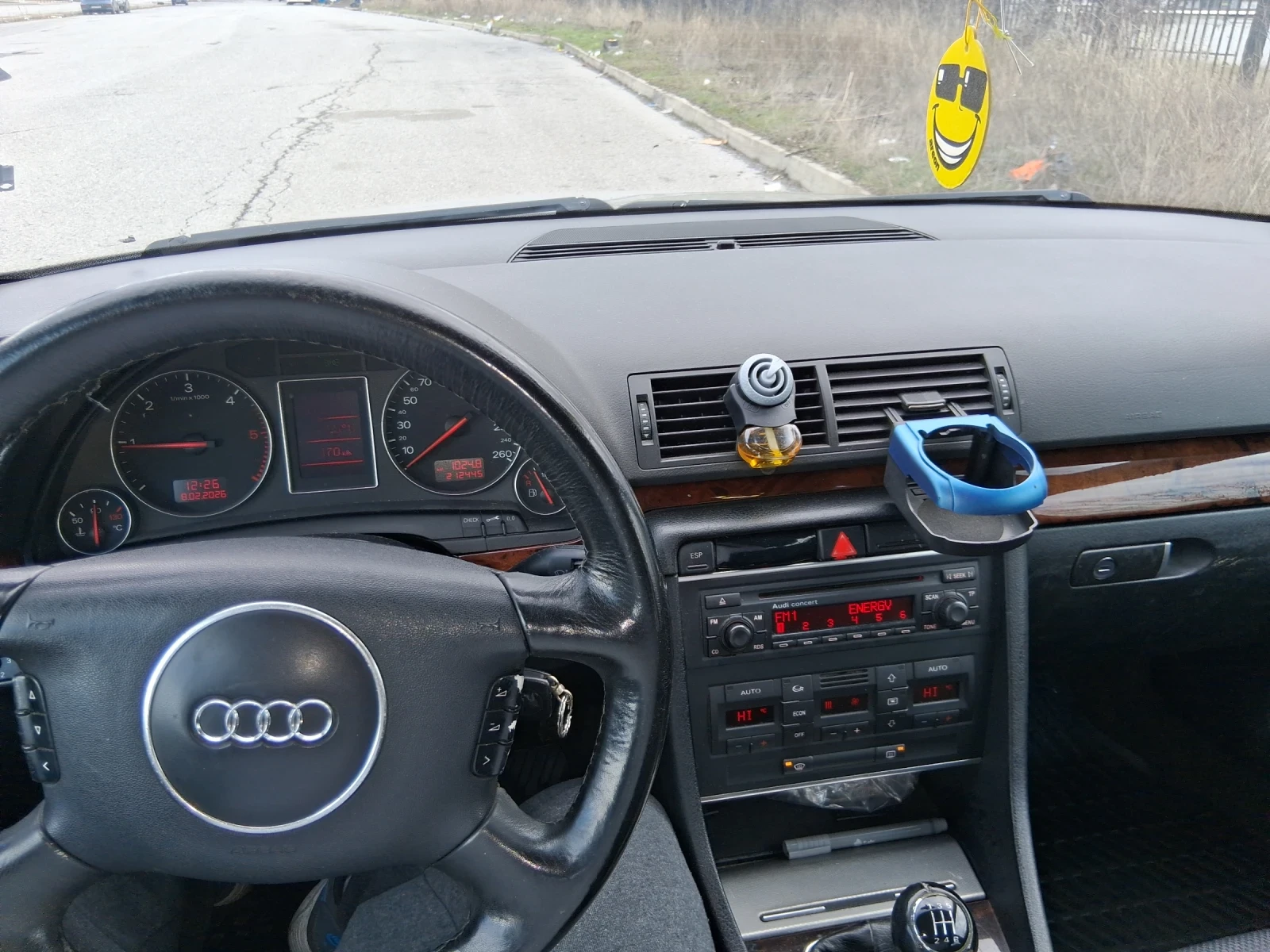 Audi A4 1.9tdi ЦЕНАТА НЕ СЕ КОМЕНТИРА!!!, снимка 9 - Автомобили и джипове - 53740854