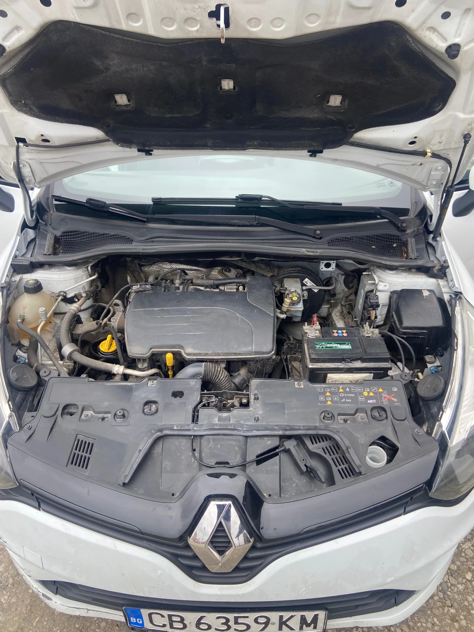 Renault Clio 1.2, снимка 13 - Автомобили и джипове - 53706083